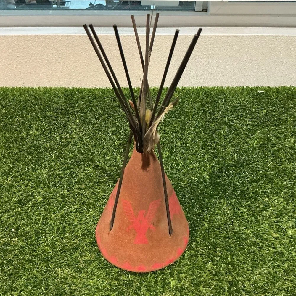 Vintage Southwestern Style Teepee Diorama Native American Figure 11” Decor